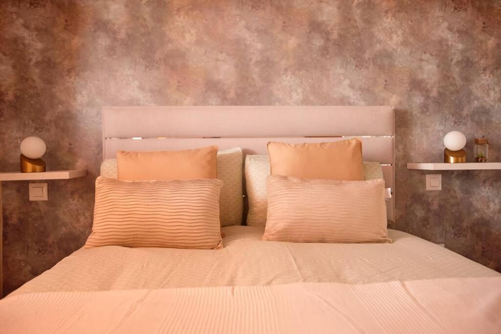 Apartamento Barrio Alfalfa Apartman Sevilla Kültér fotó
