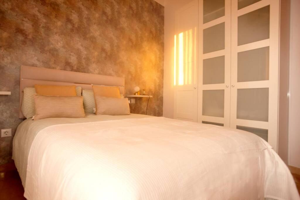 Apartamento Barrio Alfalfa Apartman Sevilla Kültér fotó
